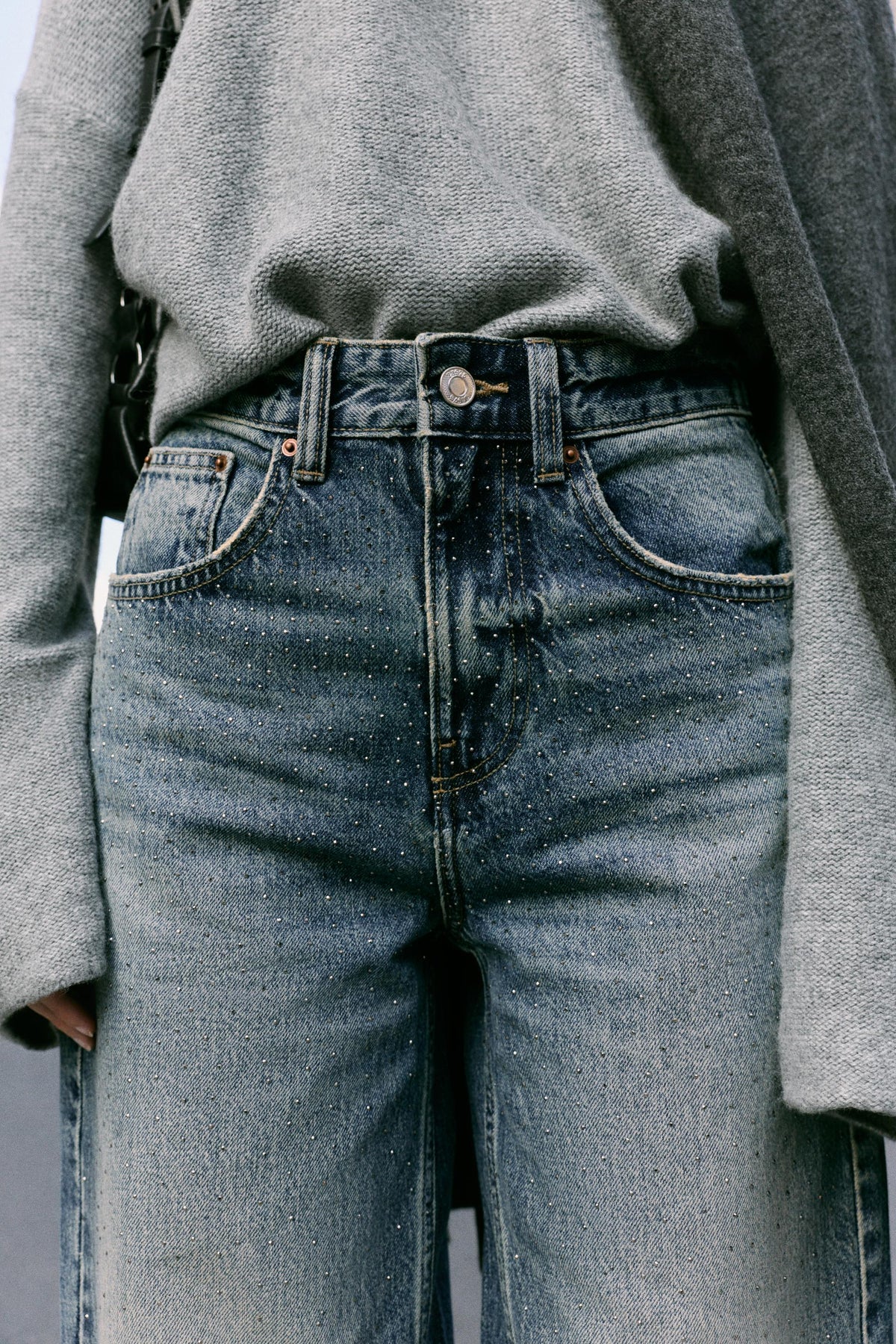 #192438, Bleu