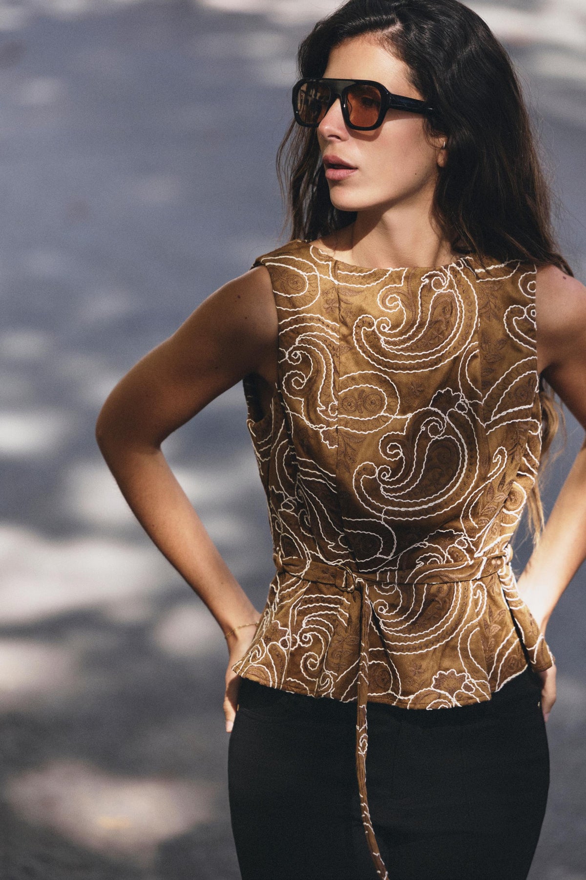 #926640, Camel moyen